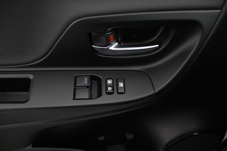 Toyota Yaris - 1.5 Hybrid Design Sport 26