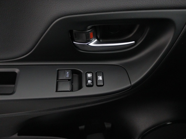 Toyota Yaris - 1.5 Hybrid Design Sport