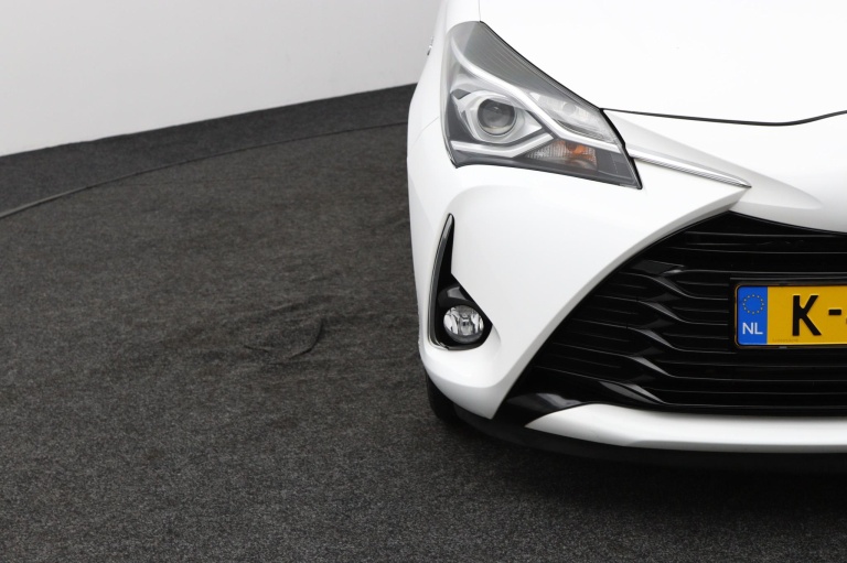 Toyota Yaris - 1.5 Hybrid Design Sport 35