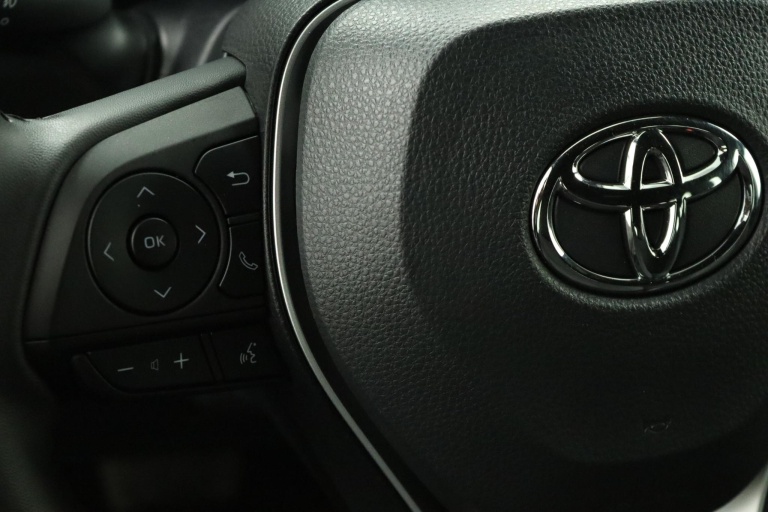 Toyota Corolla Cross - Hybrid 140 Active 19