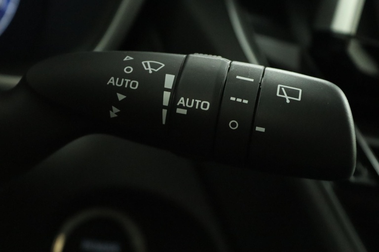 Toyota Corolla Cross - Hybrid 140 Active 31