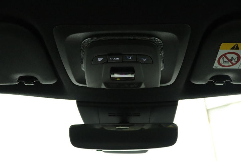 Toyota Corolla Cross - Hybrid 140 Active 33