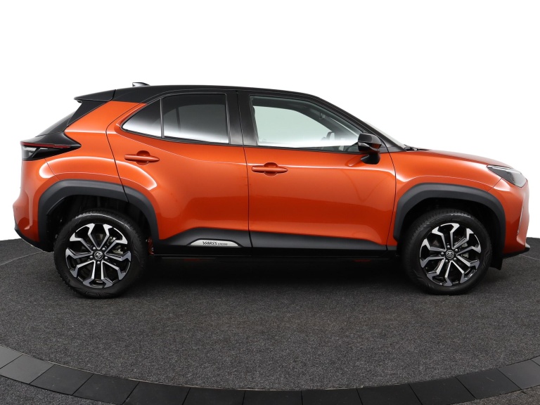 Toyota Yaris Cross - 1.5 Hybrid Explore 13