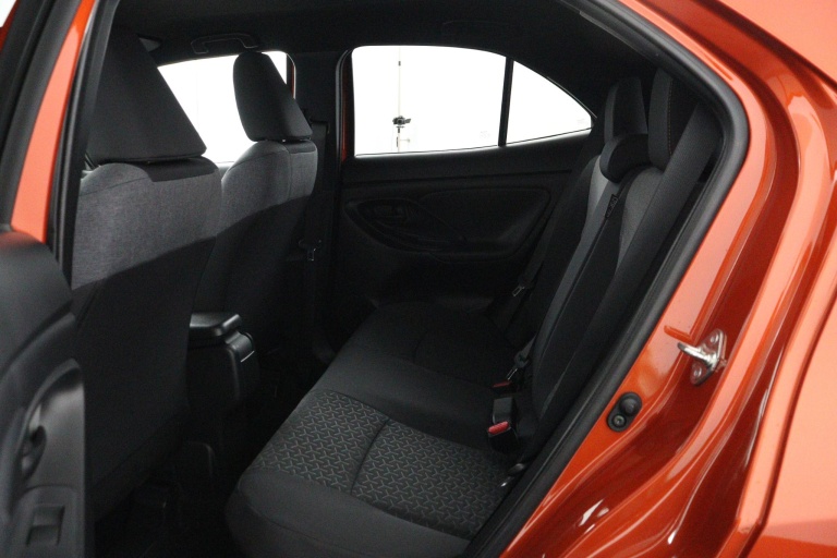 Toyota Yaris Cross - 1.5 Hybrid Explore 17