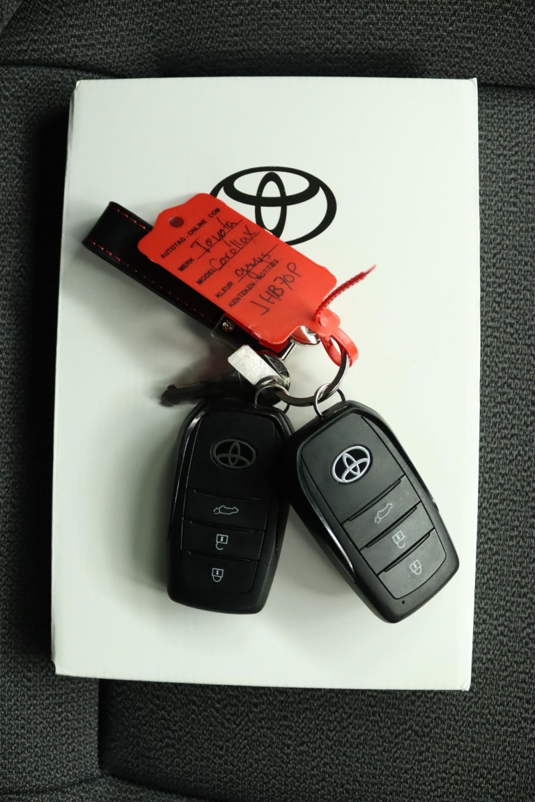 Toyota Corolla Cross - Hybrid 200 Style 11