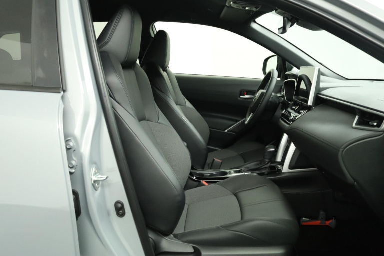 Toyota Corolla Cross - Hybrid 200 Style 22