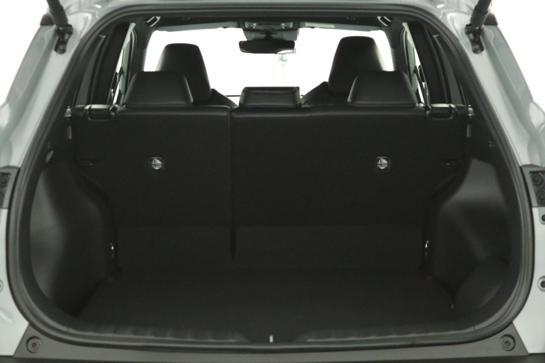 Toyota Corolla Cross - Hybrid 200 Style 24