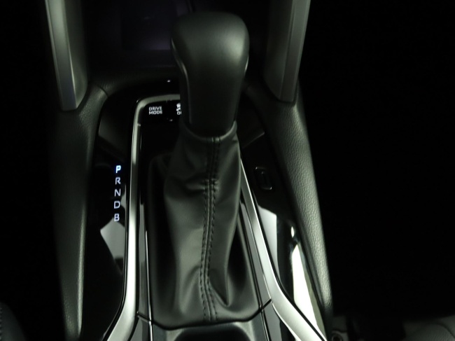 Toyota Corolla Cross - Hybrid 200 Style