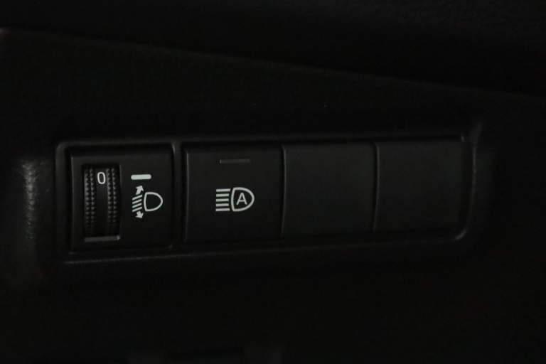 Toyota Corolla Cross - Hybrid 200 Style 30