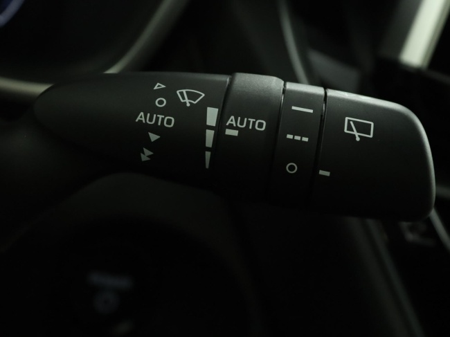 Toyota Corolla Cross - Hybrid 200 Style