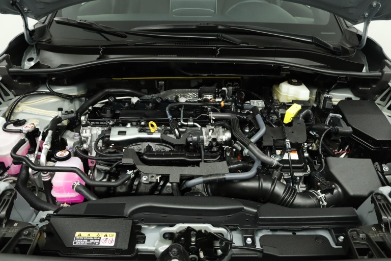 Toyota Corolla Cross - Hybrid 200 Style 35