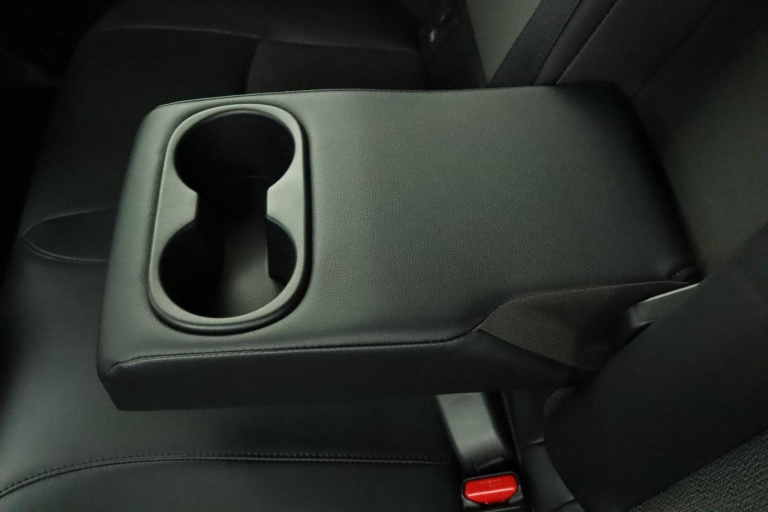 Toyota Corolla Cross - Hybrid 200 Style 40