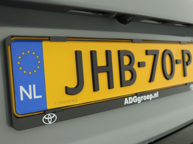 Toyota Corolla Cross - Hybrid 200 Style