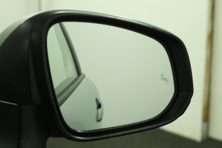 Toyota Corolla Cross - Hybrid 200 Style 44