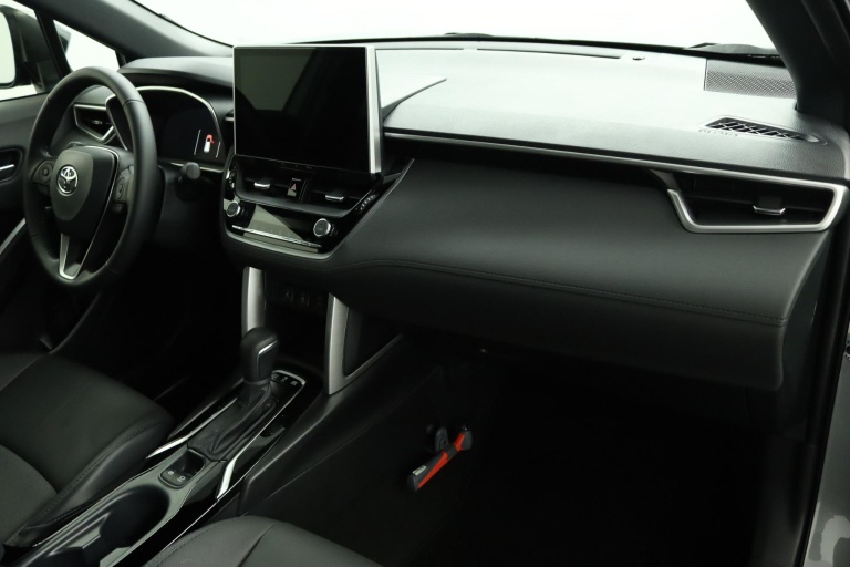 Toyota Corolla Cross - Hybrid 200 Style 45