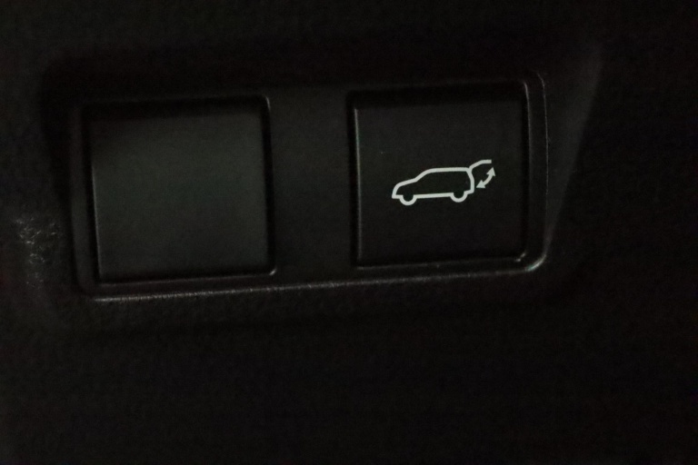 Toyota Corolla Cross - Hybrid 200 Style 46