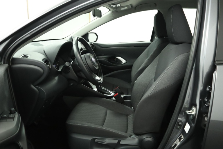 Toyota Yaris - 1.5 Hybrid Active 17