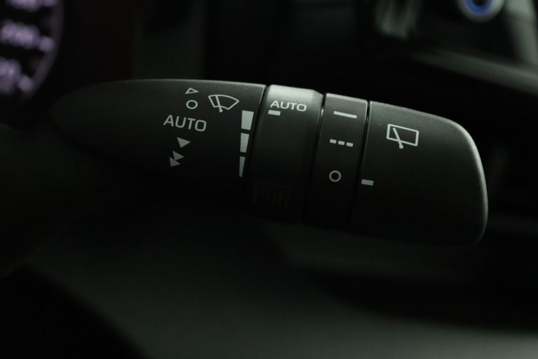 Toyota Yaris - 1.5 Hybrid Active 30