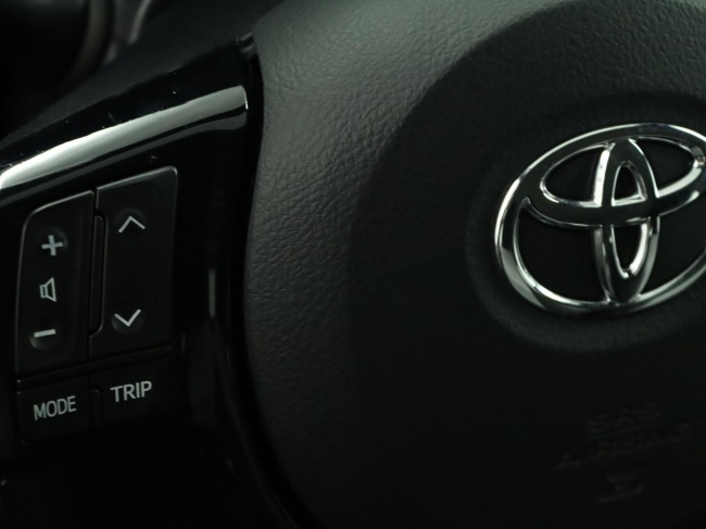Toyota Yaris - 1.0 VVT-i Energy