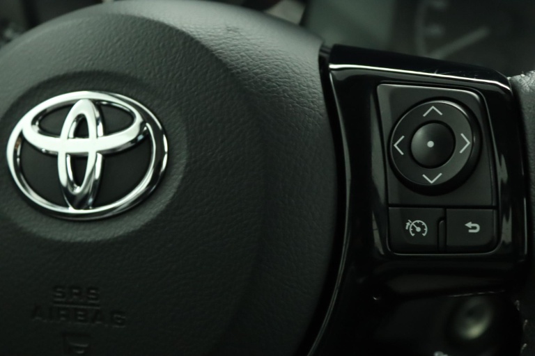 Toyota Yaris - 1.0 VVT-i Energy 21