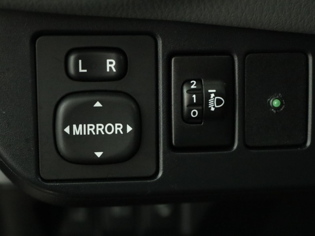 Toyota Yaris - 1.0 VVT-i Energy