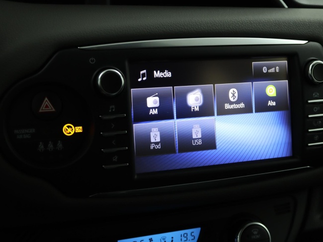 Toyota Yaris - 1.0 VVT-i Energy