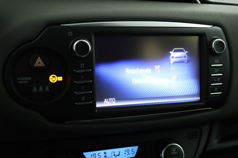 Toyota Yaris - 1.0 VVT-i Energy 52