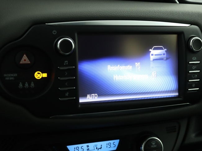 Toyota Yaris - 1.0 VVT-i Energy