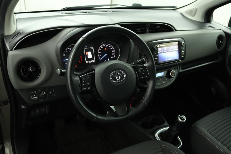 Toyota Yaris - 1.0 VVT-i Energy 61