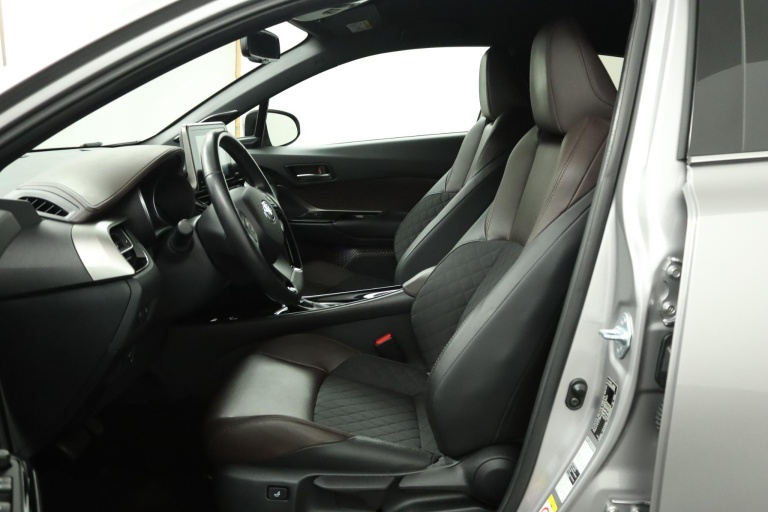Toyota C-HR - 1.8 Hybrid Premium 17