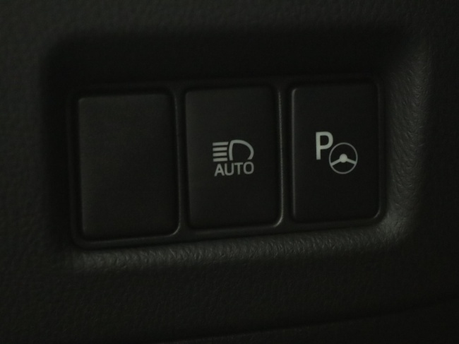 Toyota C-HR - 1.8 Hybrid Premium