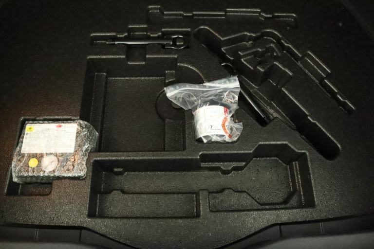 Toyota C-HR - 1.8 Hybrid Premium 34