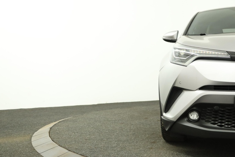 Toyota C-HR - 1.8 Hybrid Premium 36