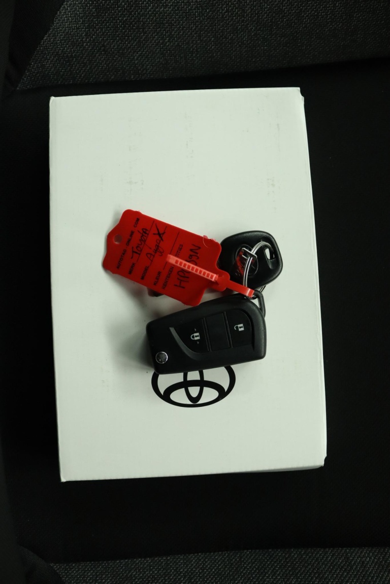 Toyota Aygo X - 1.0 VVT-i MT Play 11