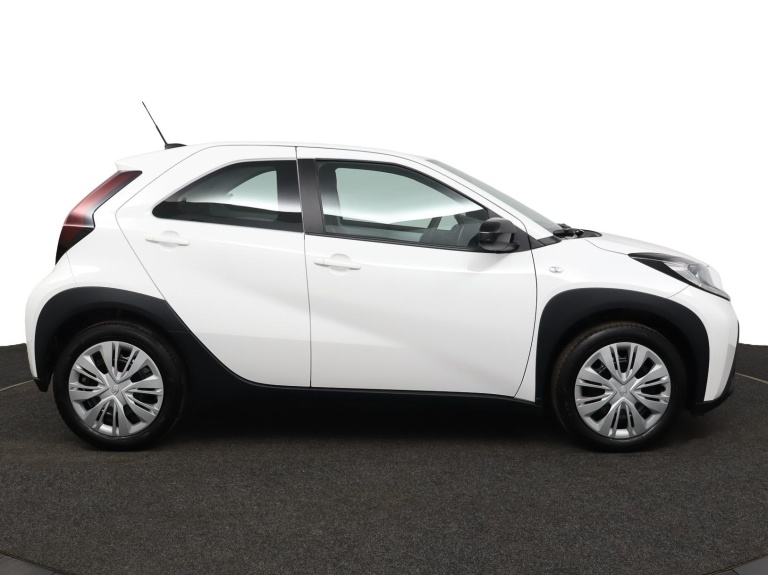 Toyota Aygo X - 1.0 VVT-i MT Play 13