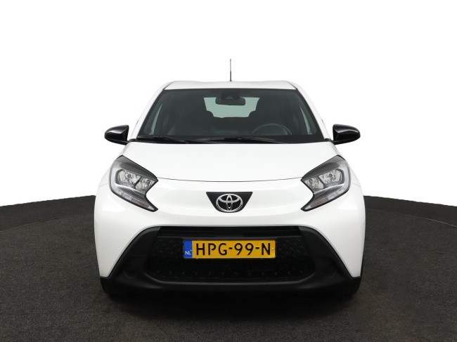 Toyota Aygo X - 1.0 VVT-i MT Play