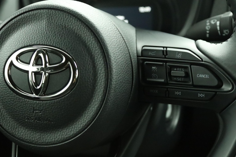 Toyota Aygo X - 1.0 VVT-i MT Play 19