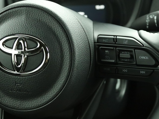 Toyota Aygo X - 1.0 VVT-i MT Play