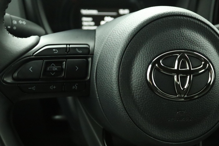 Toyota Aygo X - 1.0 VVT-i MT Play 21