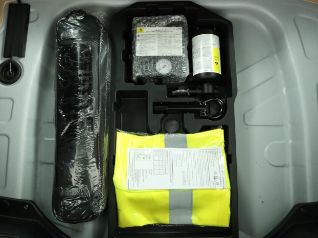 Toyota Aygo X - 1.0 VVT-i MT Play