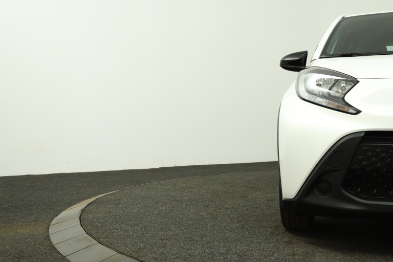 Toyota Aygo X - 1.0 VVT-i MT Play 35