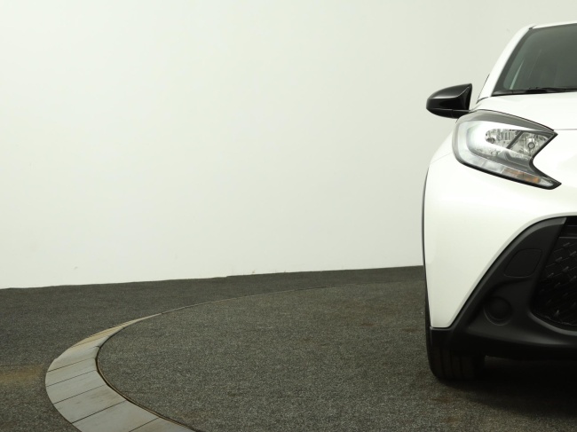 Toyota Aygo X - 1.0 VVT-i MT Play