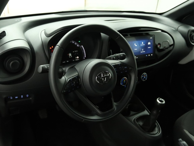 Toyota Aygo X - 1.0 VVT-i MT Play