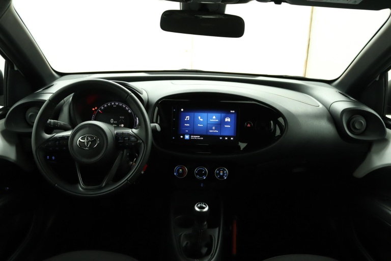 Toyota Aygo X - 1.0 VVT-i MT Play 59