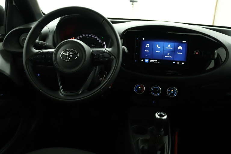 Toyota Aygo X - 1.0 VVT-i MT Play 60