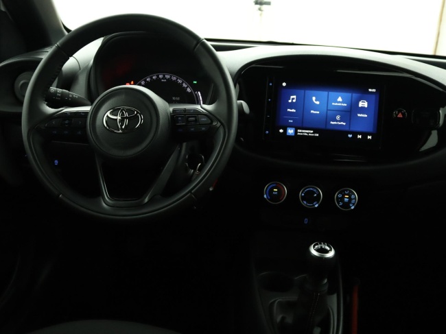 Toyota Aygo X - 1.0 VVT-i MT Play