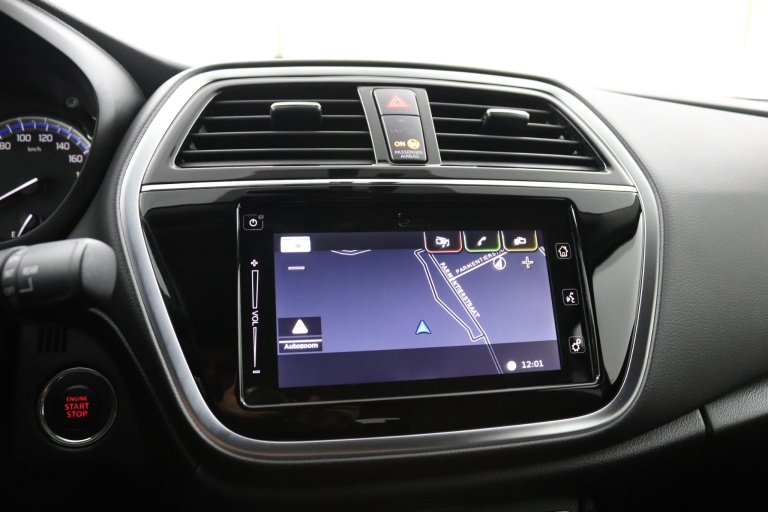 Suzuki S-Cross - 1.4 Boosterjet Select Smart Hybrid 13