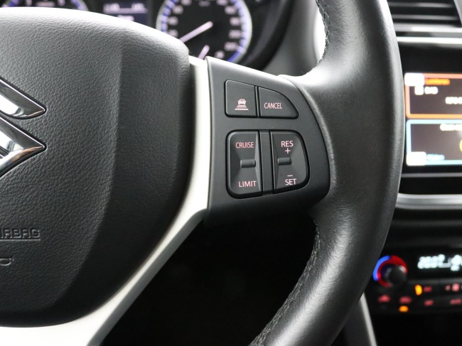 Suzuki S-Cross - 1.4 Boosterjet Select Smart Hybrid