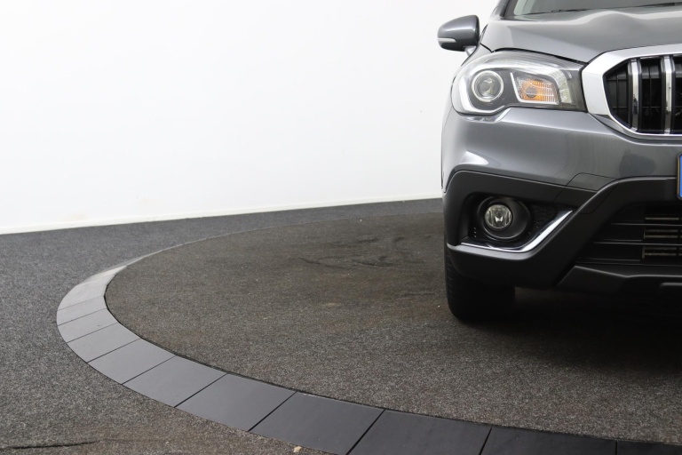 Suzuki S-Cross - 1.4 Boosterjet Select Smart Hybrid 33
