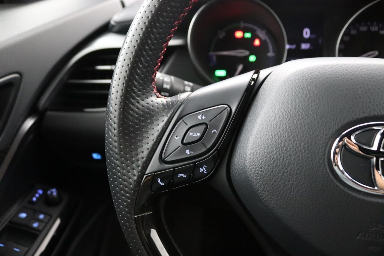 Toyota C-HR - 2.0 Hybrid GR-Sport 19